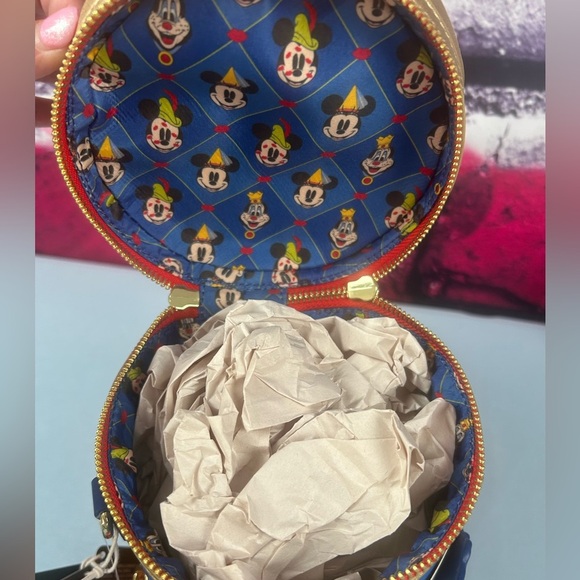 Disney Loungefly Red and Gold Carousel Crossbody Bag - Picture 4 of 4